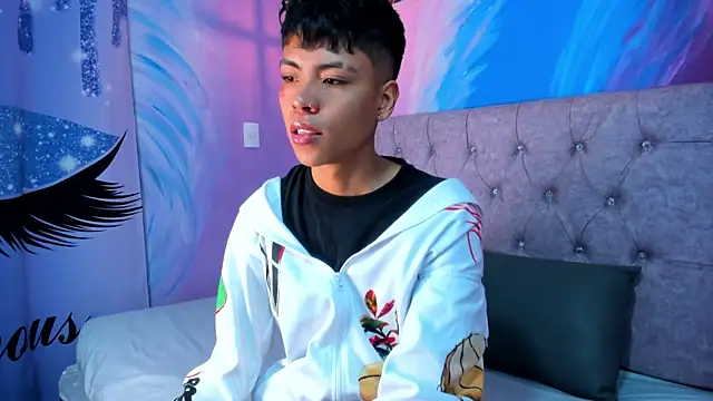 MaxiWildd online show from 02.10.26