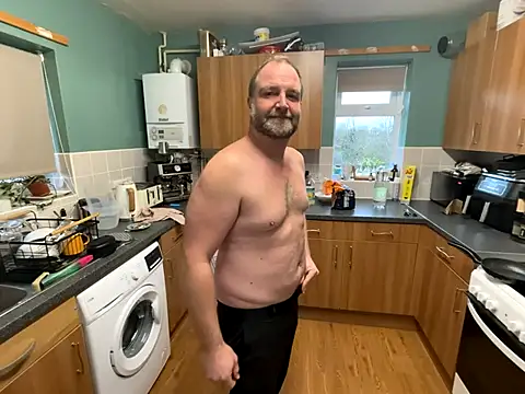 Dilfcam101 online show from 12.17.25