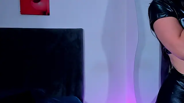 saramikaelson online show from 11.19.25