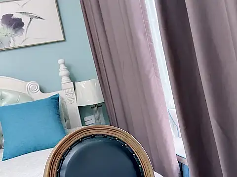 sarah111 online show from 10.18.25