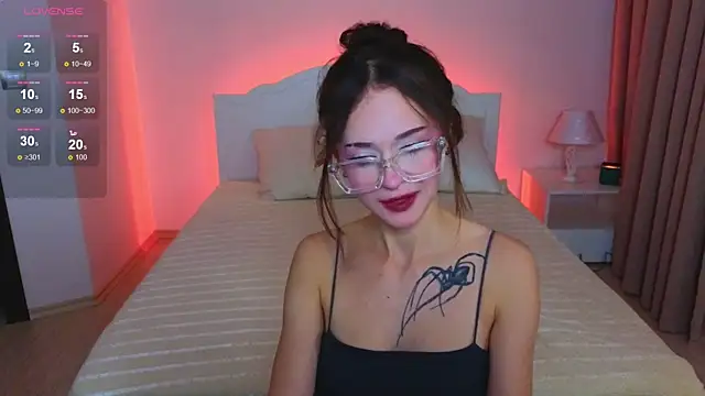 Adetta online show from 09.15.25