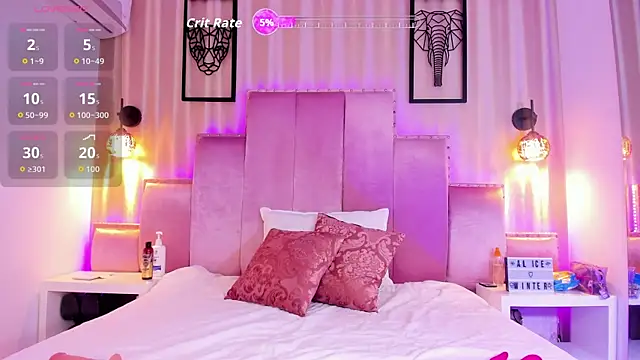 Snapshot of AlliceWinter chatting on 11.25.25 AlliceWinter online show from 11.25.25