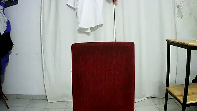 Snapshot of Bradd_32 chatting on 11.26.25 Bradd 32 online show from 11.26.25