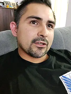 Snapshot of Bradd_32 chatting on 01.11.26 Bradd 32 online show from 01.11.26