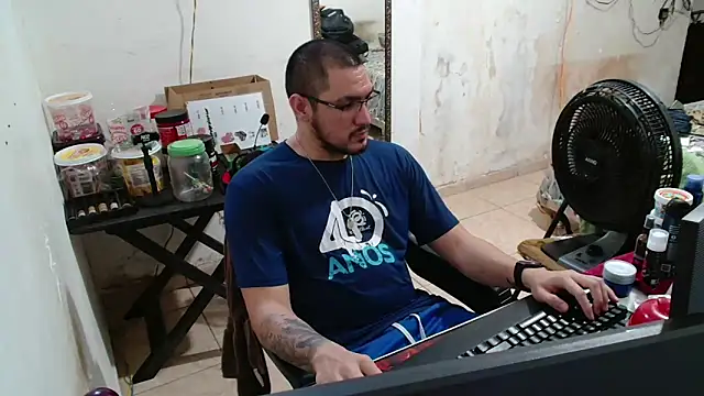 Leonino231 online show from 10.07.25