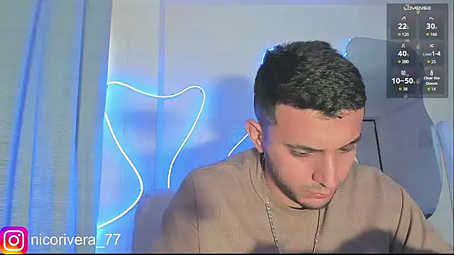 Snapshot of nico_rivera chatting on 02.11.26 nico rivera online show from 02.11.26