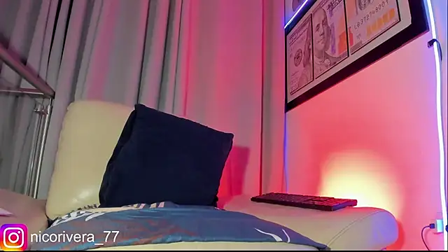 Snapshot of nico_rivera chatting on 03.08.26 nico rivera online show from 03.08.26