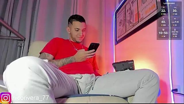 Snapshot of nico_rivera chatting on 03.10.26 nico rivera online show from 03.10.26