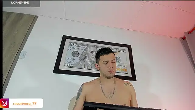 Snapshot of nico_rivera chatting on 05.27.26 nico rivera online show from 05.27.26