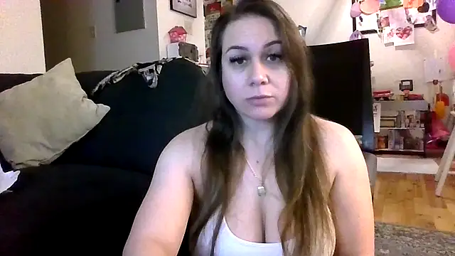 Snapshot of thedevinemama chatting on 03.30.26 thedevinemama online show from 03.30.26