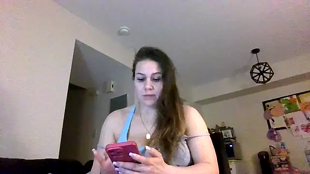 Snapshot of thedevinemama chatting on 04.26.26 thedevinemama online show from 04.26.26