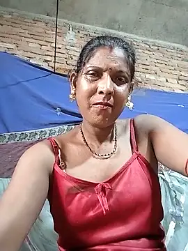 Snapshot of Savita992 chatting on 06.22.26 Savita992 online show from 06.22.26