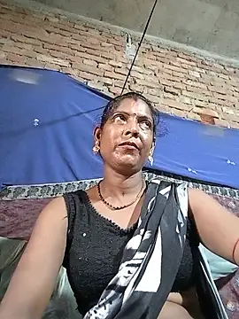 Snapshot of Savita992 chatting on 07.19.26 Savita992 online show from 07.19.26