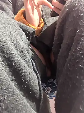 Snapshot of opna8 chatting on 02.04.26 opna8 online show from 02.04.26