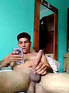 Snapshot of frankitocam4 chatting on 03.06.26 frankitocam4 online show from 03.06.26