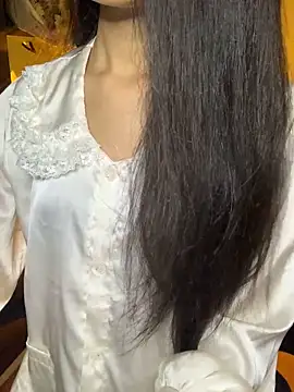 Snapshot of Nhinhi18 chatting on 09.13.25 Nhinhi18 online show from 09.13.25