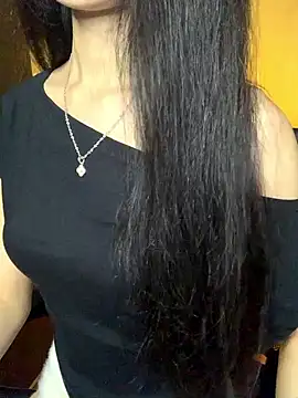 Nhinhi18 online show from 06.12.26