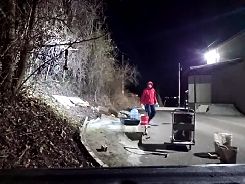 Snapshot of sloppytopkins chatting on 03.25.26 sloppytopkins online show from 03.25.26