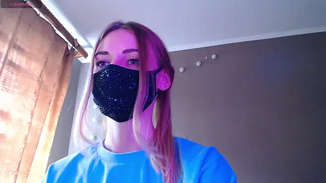 Iris lave online show from 09.09.25