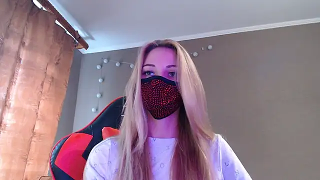 Iris lave online show from 10.17.25