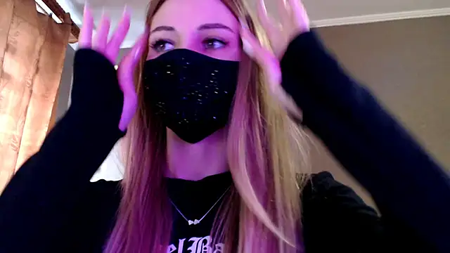 Iris lave online show from 02.25.26