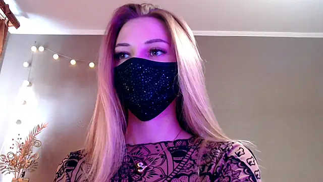 Iris lave online show from 04.25.26