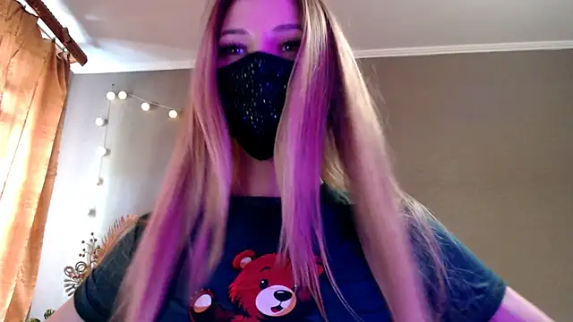 Iris lave online show from 05.04.26