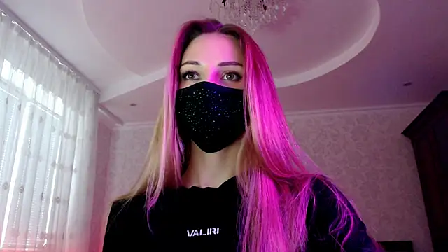 Snapshot of Iris_lave chatting on 06.17.26 Iris lave online show from 06.17.26