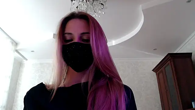 Snapshot of Iris_lave chatting on 06.19.26 Iris lave online show from 06.19.26