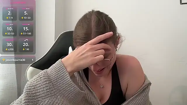 BustyKellyXXX online show from 02.17.26