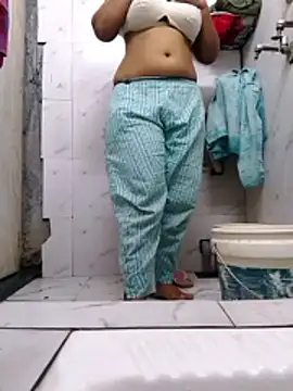 Snapshot of jaanu_sex_girl chatting on 10.25.25 jaanu sex girl online show from 10.25.25