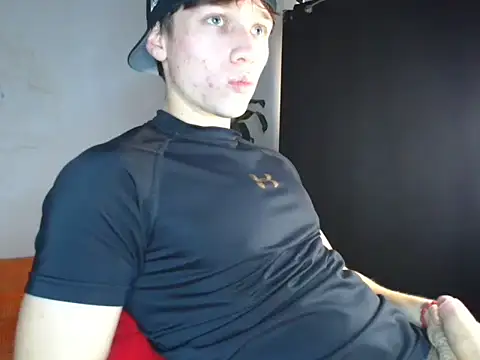 Snapshot of Logan_sixxer chatting on 11.07.25 Logan sixxer online show from 11.07.25