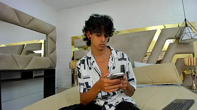 Snapshot of Ibratxandy chatting on 09.19.25 Ibratxandy online show from 09.19.25