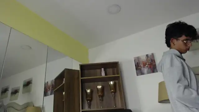 Ibratxandy online show from 04.21.26