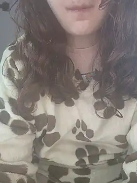 Snapshot of Sharon_Black chatting on 11.12.25 Sharon Black online show from 11.12.25