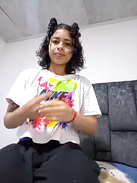 Tendercouple1 online show from 02.16.26