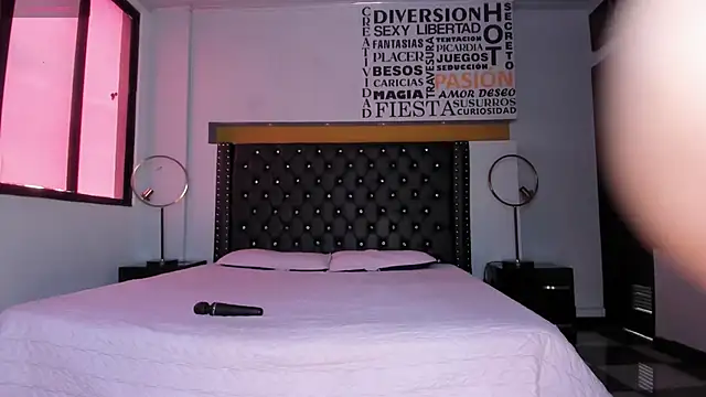 lesly cutee online show from 10.30.25