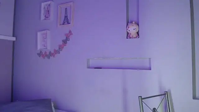 pocahontamoon online show from 10.18.25