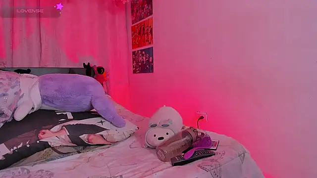 FluffyMelons online show from 02.02.26