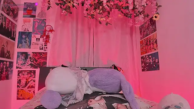 FluffyMelons online show from 04.30.26