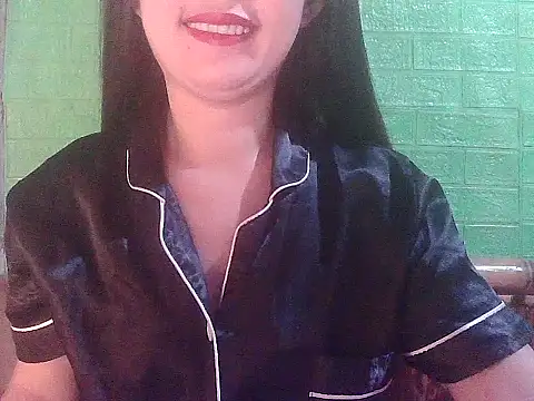 Snapshot of lucky_rona chatting on 09.19.25 lucky rona online show from 09.19.25