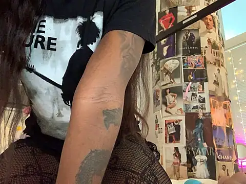 Kylielovesyou online show from 02.11.26