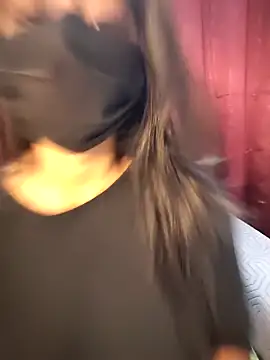 Snapshot of Ishu_Lovee chatting on 01.18.26 Ishu Lovee online show from 01.18.26