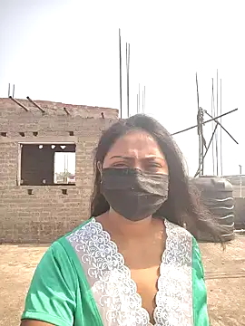 Snapshot of Ishu_Lovee chatting on 02.02.26 Ishu Lovee online show from 02.02.26