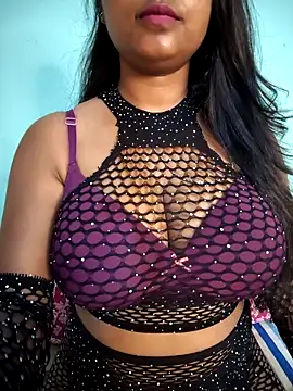 Snapshot of Ishu_Lovee chatting on 02.28.26 Ishu Lovee online show from 02.28.26