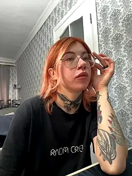 Nancyhot777 online show from 10.16.25