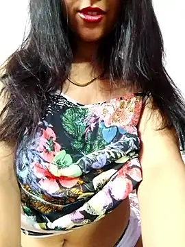 Princessa05 online show from 10.28.25