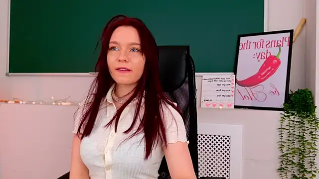 NoraHaynes online show from 04.28.26