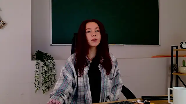 NoraHaynes online show from 06.16.26