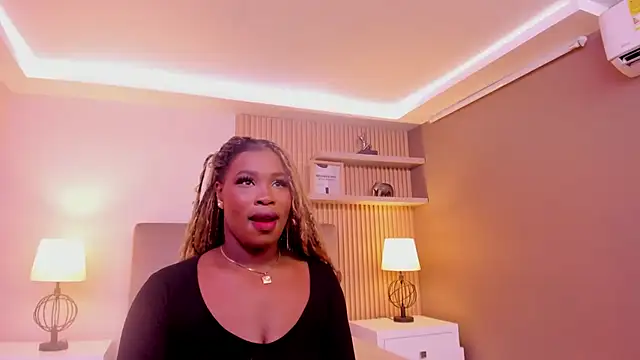 SerenaWinslow online show from 05.05.26